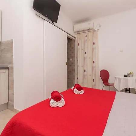 Apartment Sol Makarska