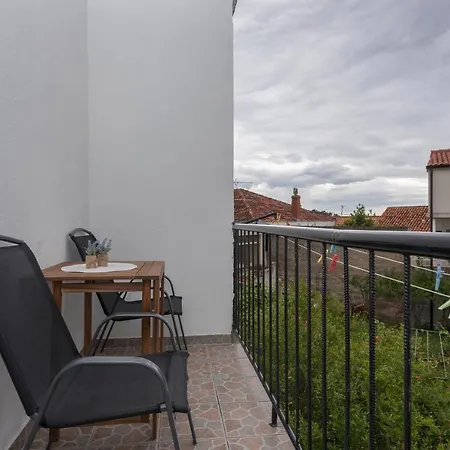 Apartment Sol *
